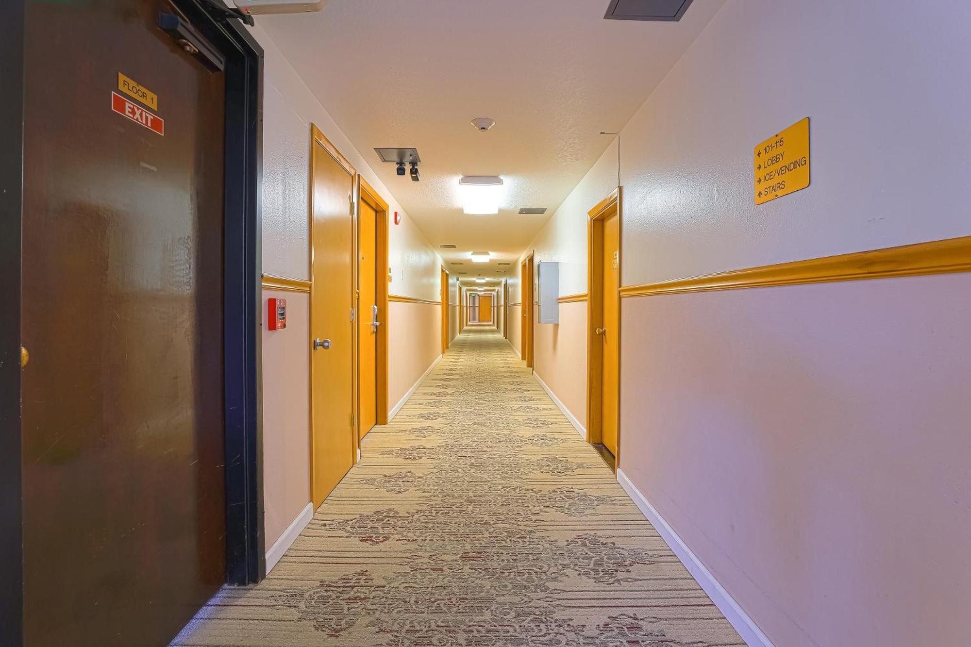 Coastal Inn By Oyo Lincoln City - Oregon Coast Hwy Extérieur photo